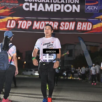 Runner Photo 7685093