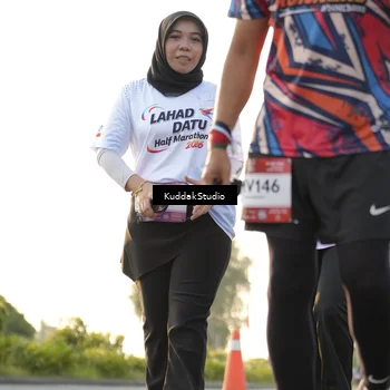 Runner Photo 7685112