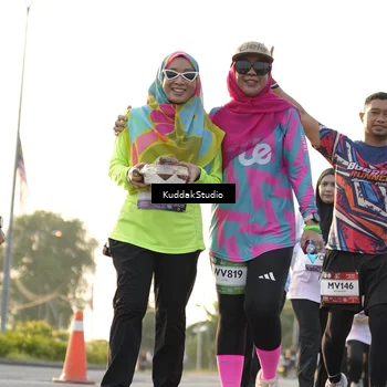 Runner Photo 7685137