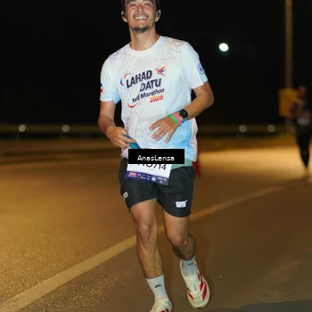Runner Photo 7685141