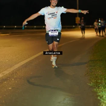 Runner Photo 7685144