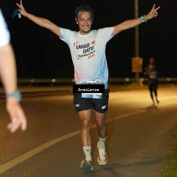 Runner Photo 7685161