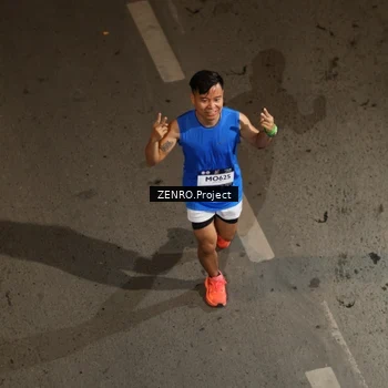 Runner Photo 7685165