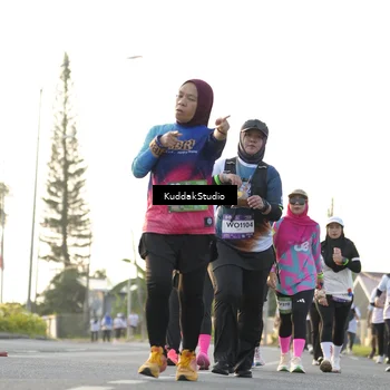 Runner Photo 7685172