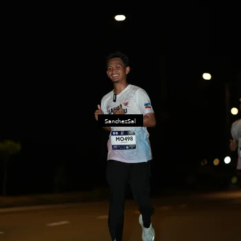 Runner Photo 7685176