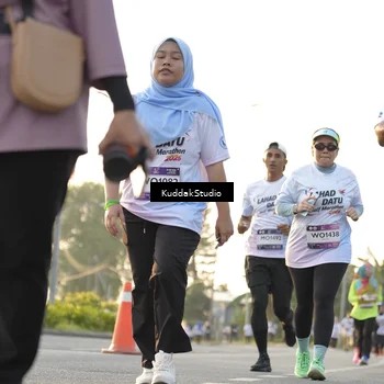 Runner Photo 7685190