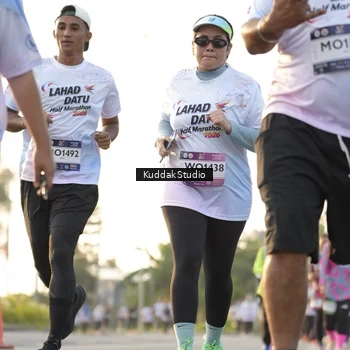 Runner Photo 7685191