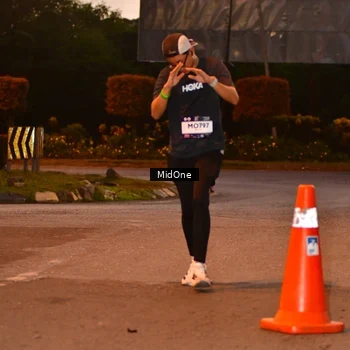 Runner Photo 7685193