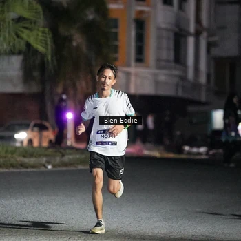 Runner Photo 7685196