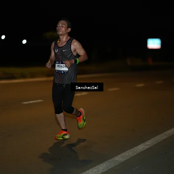 Runner Photo 7685204