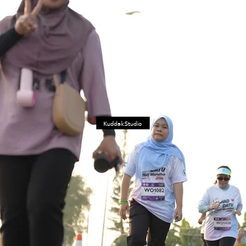 Runner Photo 7685205