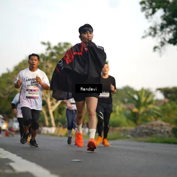 Runner Photo 7685211