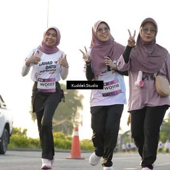 Runner Photo 7685218