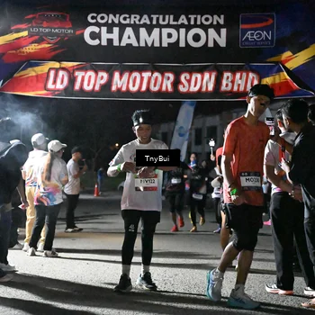 Runner Photo 7685221