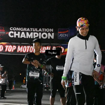 Runner Photo 7685245