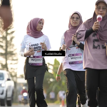 Runner Photo 7685246