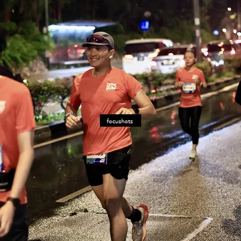Runner Photo 7685272