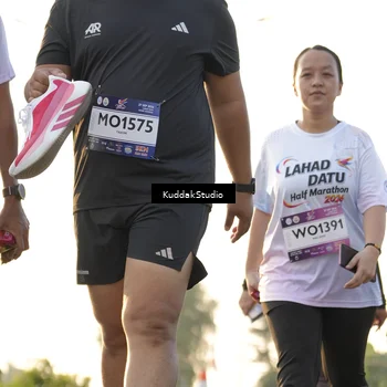 Runner Photo 7685275