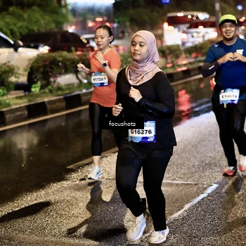 Runner Photo 7685278