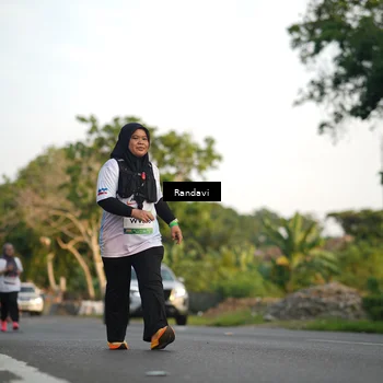Runner Photo 7685287