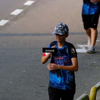 Runner Photo 7685296