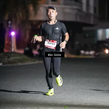 Runner Photo 7685317