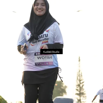 Runner Photo 7685330