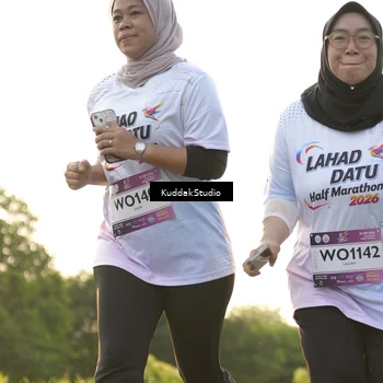 Runner Photo 7685338
