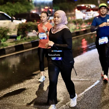 Runner Photo 7685363