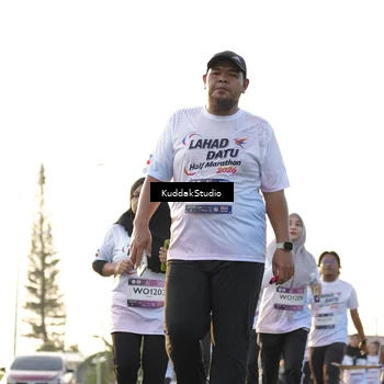 Runner Photo 7685393