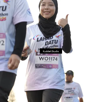 Runner Photo 7685409