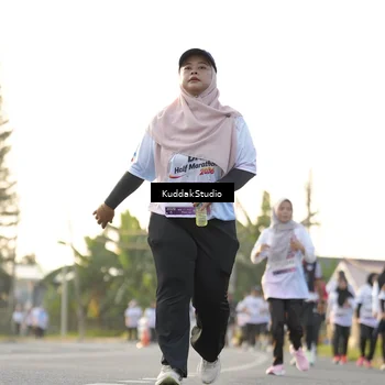 Runner Photo 7685442