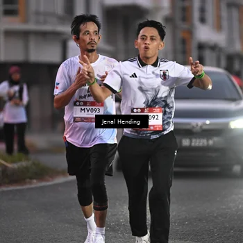Runner Photo 7685444