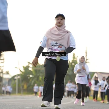 Runner Photo 7685447