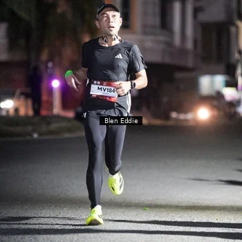 Runner Photo 7685454