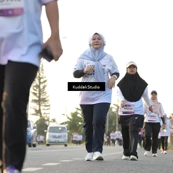 Runner Photo 7685464
