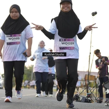 Runner Photo 7685480