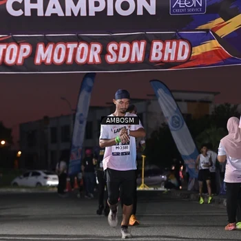 Runner Photo 7685492