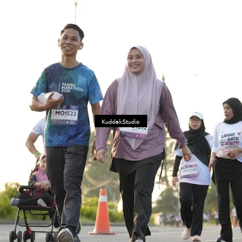 Runner Photo 7685548