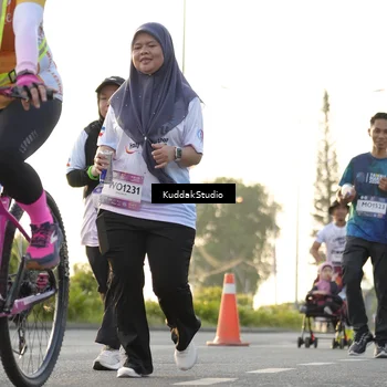 Runner Photo 7685583