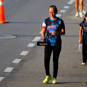 Runner Photo 7685594
