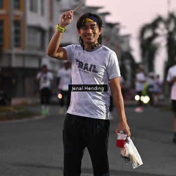 Runner Photo 7685599