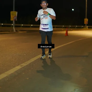 Runner Photo 7685630