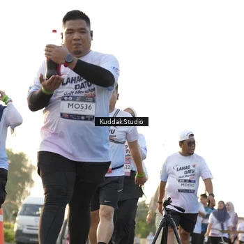 Runner Photo 7685636