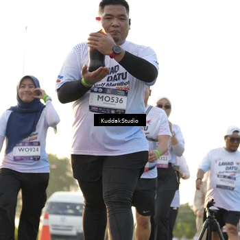Runner Photo 7685637