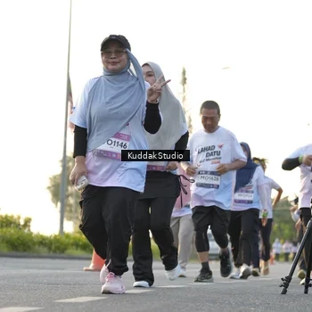 Runner Photo 7685684