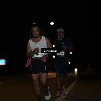 Runner Photo 7685689