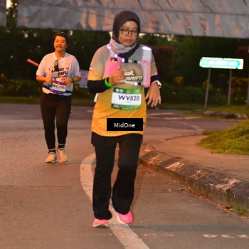 Runner Photo 7685719