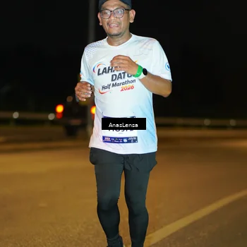 Runner Photo 7685722