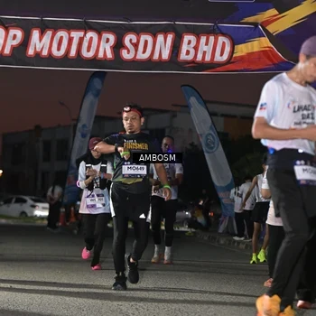 Runner Photo 7685726